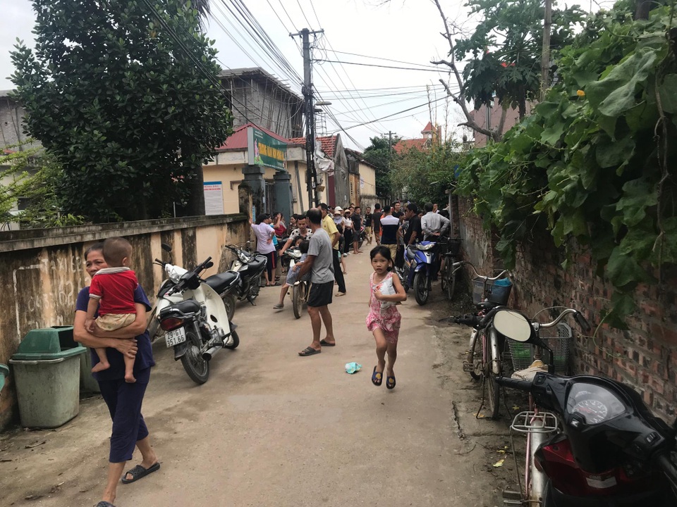 Khởi tố vụ án thảm sát cả gia đình ở Đan Phượng - 3 Khởi tố vụ án thảm sát cả gia đình ở Đan Phượng - 3