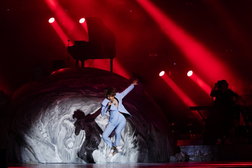 Vũ Cát Tường khiến Hồng Nhung rưng rưng nhớ cố nhạc sĩ Trịnh Công Sơn - 9 Vũ Cát Tường khiến Hồng Nhung rưng rưng nhớ cố nhạc sĩ Trịnh Công Sơn - 9