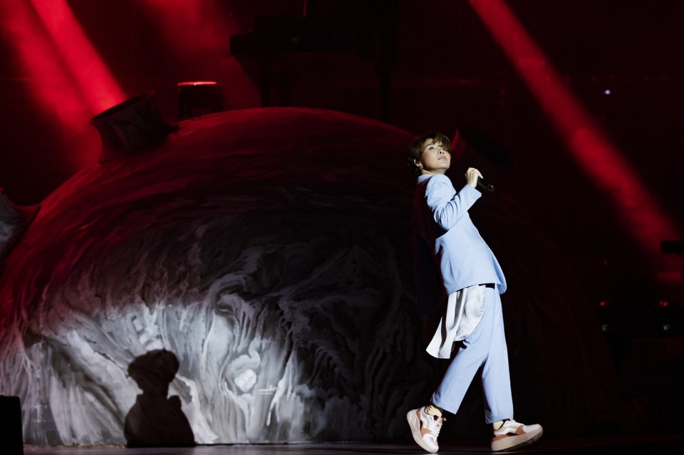 Vũ Cát Tường khiến Hồng Nhung rưng rưng nhớ cố nhạc sĩ Trịnh Công Sơn - 19 Vũ Cát Tường khiến Hồng Nhung rưng rưng nhớ cố nhạc sĩ Trịnh Công Sơn - 19