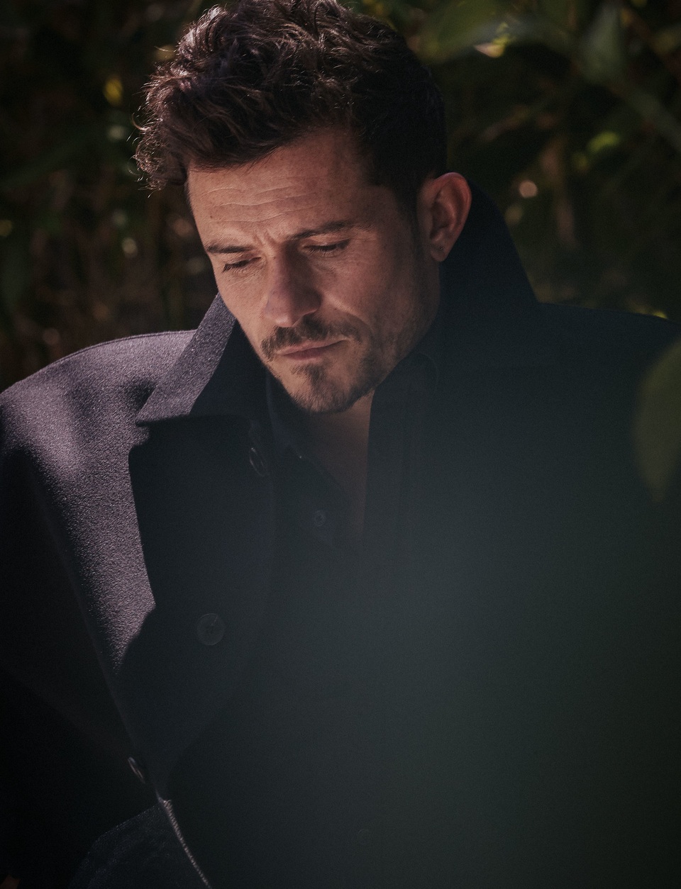 Orlando Bloom khoe vẻ đẹp nam tính và hạnh phúc an yên ở tuổi 40 - 7