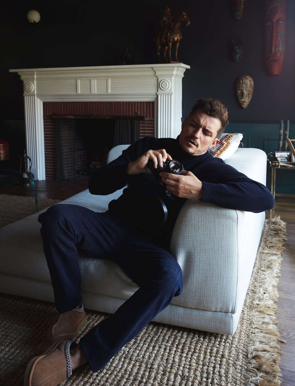 Orlando Bloom khoe vẻ đẹp nam tính và hạnh phúc an yên ở tuổi 40 - 9