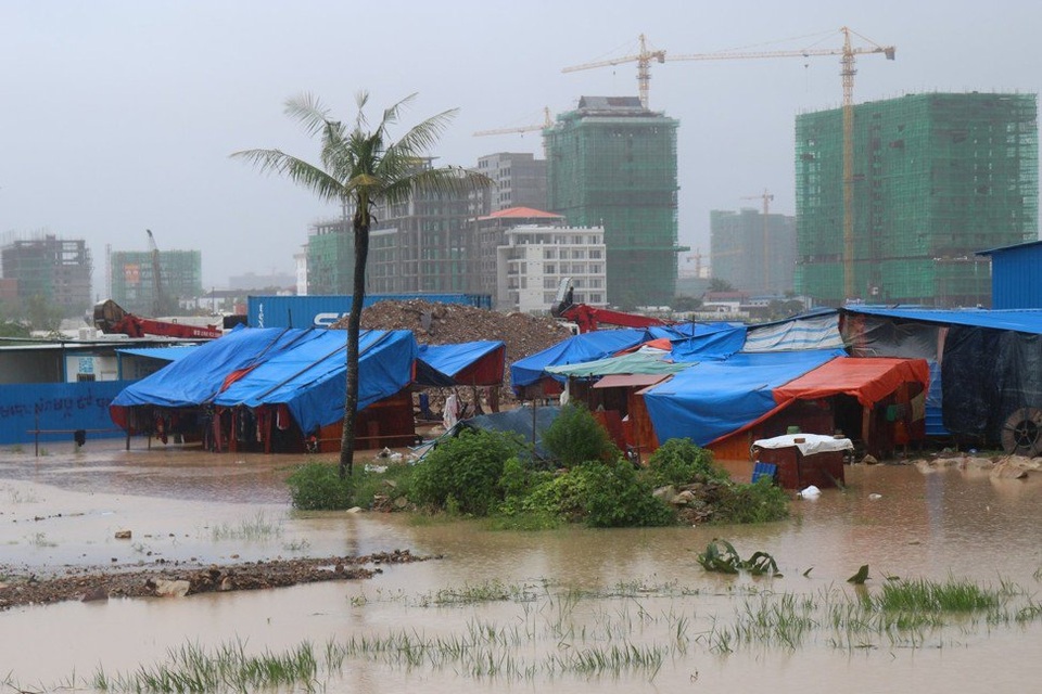Thành phố của Campuchia đang “chết đuối” vì tiền của Trung Quốc? - 3