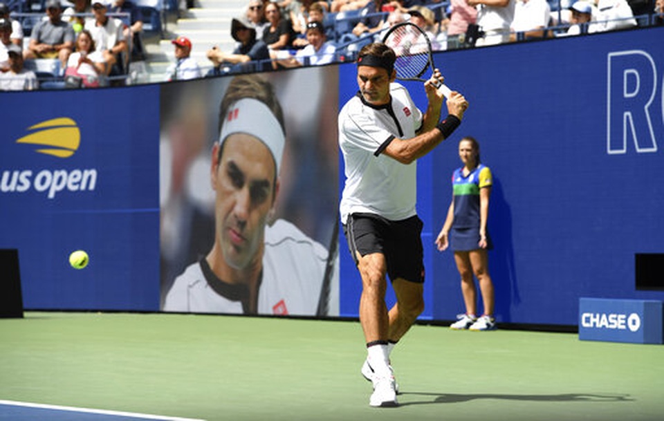 US Open 2019: Djokovic bỏ cuộc vì dính chấn thương vai - 2
