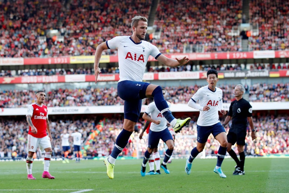 Những khoảnh khắc chia điểm giữa Arsenal và Tottenham - 16 Những khoảnh khắc chia điểm giữa Arsenal và Tottenham - 16