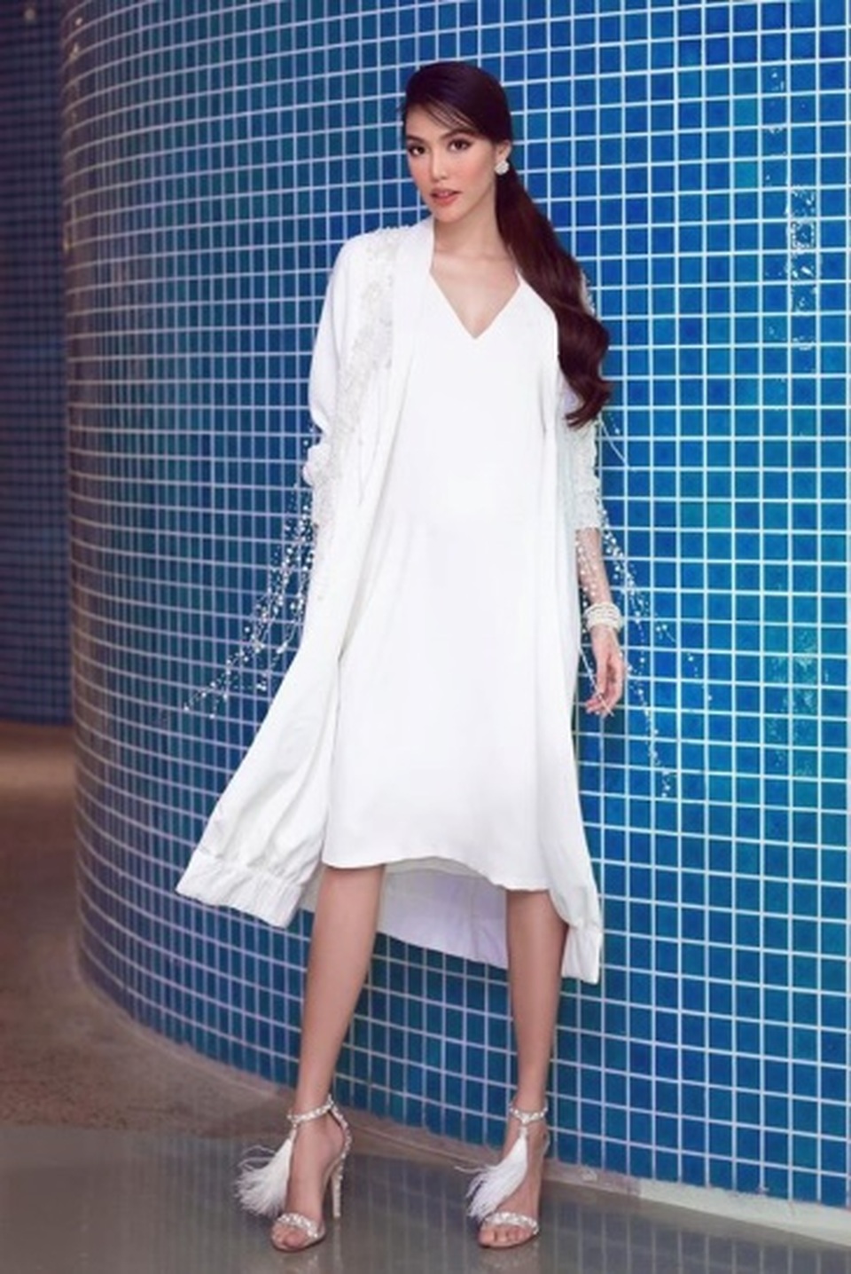 Lan Khuê, Phương Mai: “Bầu bí” vẫn gợi cảm - 3 Lan Khuê, Phương Mai: “Bầu bí” vẫn gợi cảm - 3