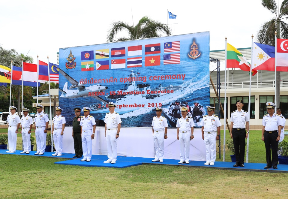 Việt Nam điều tàu hộ vệ săn ngầm tham gia tập trận chung ASEAN - Mỹ - 1 Việt Nam điều tàu hộ vệ săn ngầm tham gia tập trận chung ASEAN - Mỹ - 1