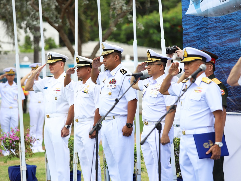 Việt Nam điều tàu hộ vệ săn ngầm tham gia tập trận chung ASEAN - Mỹ - 2 Việt Nam điều tàu hộ vệ săn ngầm tham gia tập trận chung ASEAN - Mỹ - 2