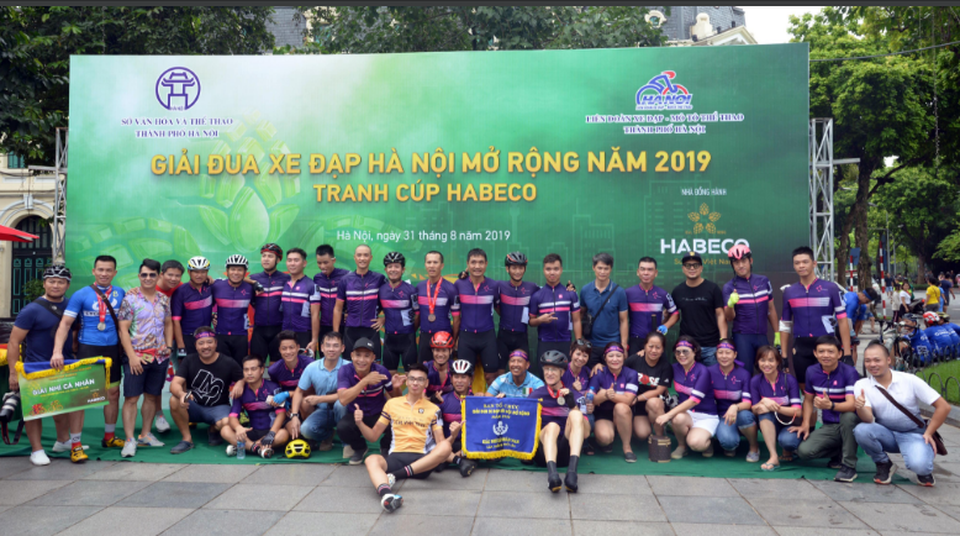 Hà Nội rực rỡ chào đón Giải đua xe đạp Hà Nội mở rộng 2019 tranh cúp Habeco - 4 Hà Nội rực rỡ chào đón Giải đua xe đạp Hà Nội mở rộng 2019 tranh cúp Habeco - 4
