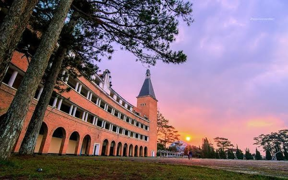 Đà Lạt đẹp ngỡ ngàng khi hoàng hôn buông xuống - 8