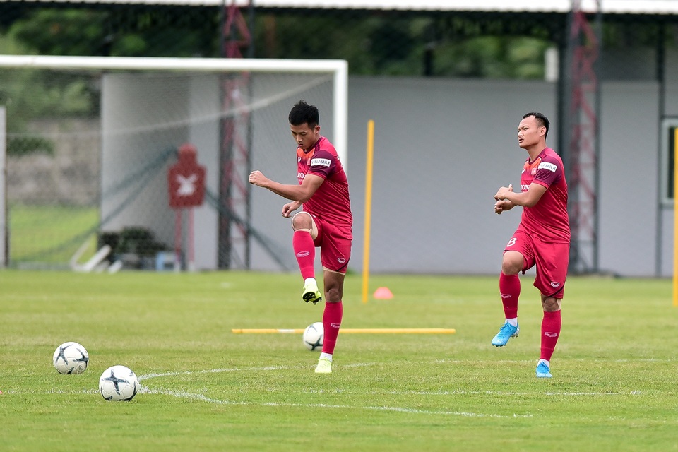 HLV Park Hang Seo ghi mật thư trong tay dành riêng cho Trọng Hoàng - 5