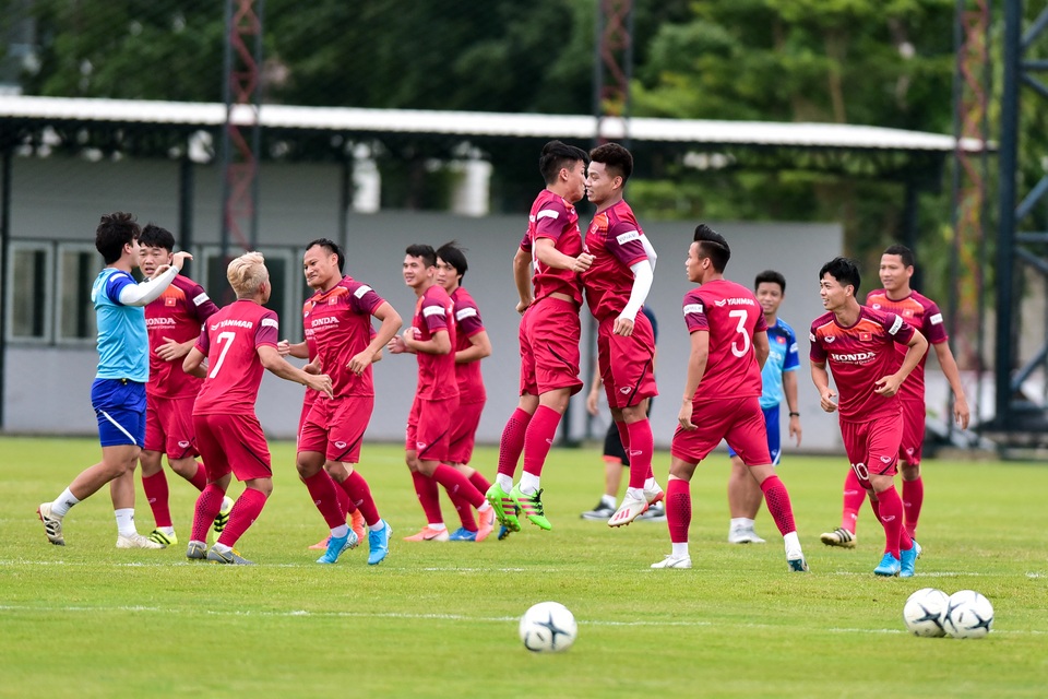 HLV Park Hang Seo ghi mật thư trong tay dành riêng cho Trọng Hoàng - 8