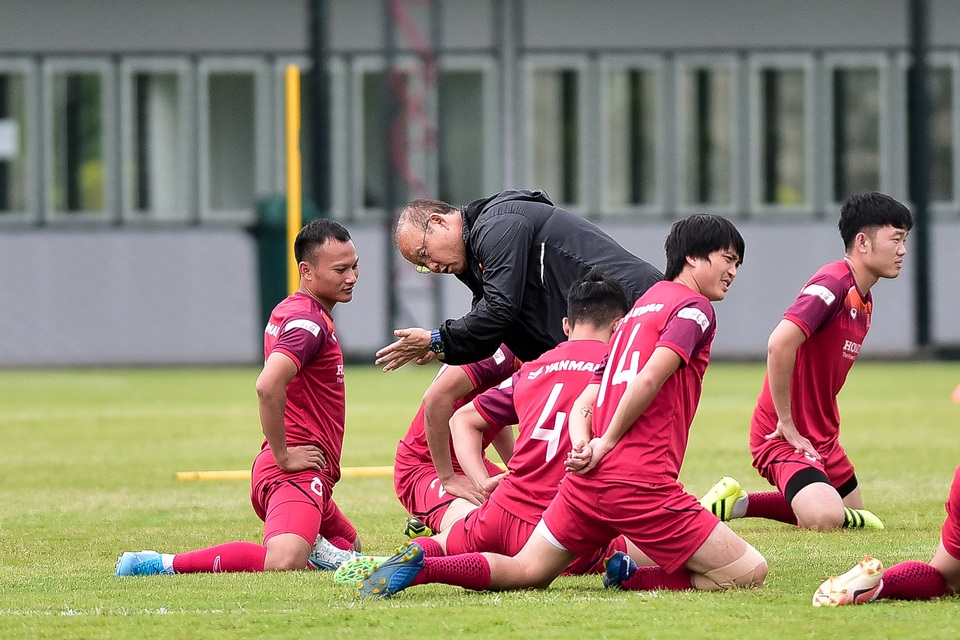 HLV Park Hang Seo ghi mật thư trong tay dành riêng cho Trọng Hoàng - 4