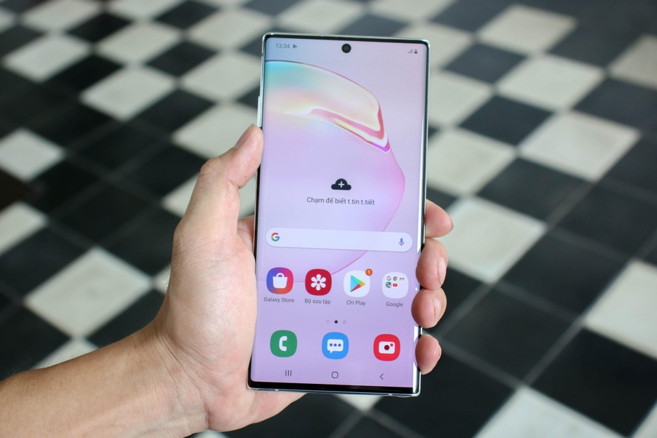 Mua Galaxy Note10 hay Note10+: Thà thêm chút còn hơn! - 3 Mua Galaxy Note10 hay Note10+: Thà thêm chút còn hơn! - 3