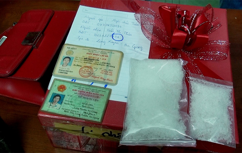 Mua bán ma túy, hai cậu cháu “rủ nhau” vào tù - 1 Mua bán ma túy, hai cậu cháu “rủ nhau” vào tù - 1