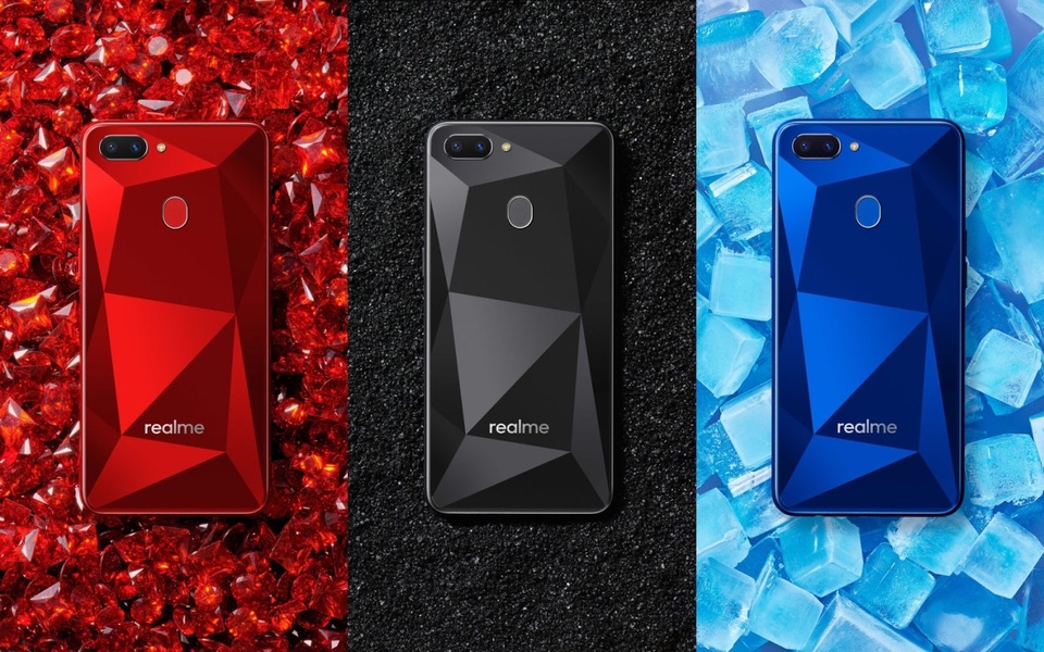 Những thiết kế nổi bật của Realme từ khi ra mắt đến nay - 2 Những thiết kế nổi bật của Realme từ khi ra mắt đến nay - 2