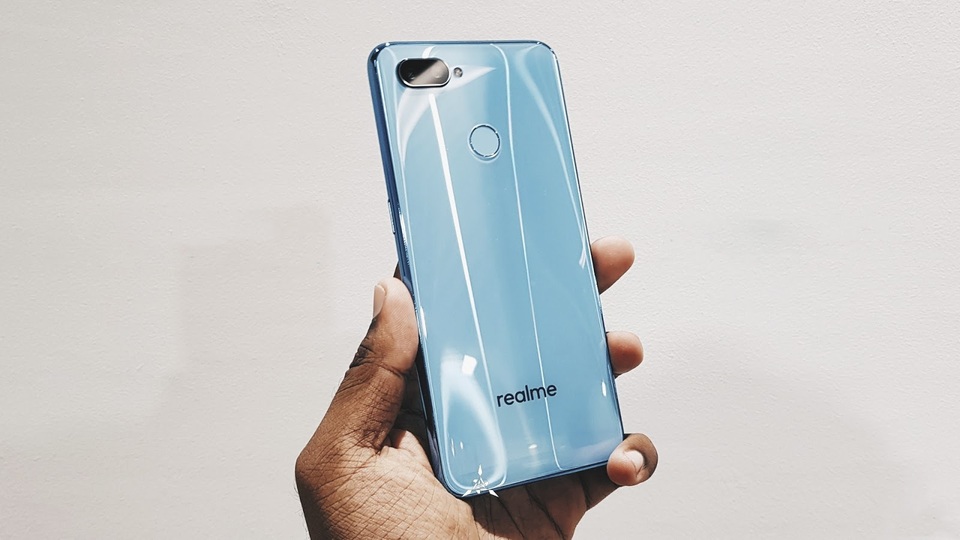 Những thiết kế nổi bật của Realme từ khi ra mắt đến nay - 3 Những thiết kế nổi bật của Realme từ khi ra mắt đến nay - 3