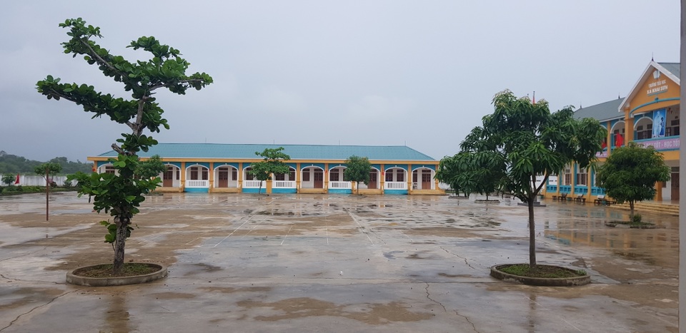 Nhiều trường sẽ hoãn khai giảng năm học mới vì mưa lũ - 6 Nhiều trường sẽ hoãn khai giảng năm học mới vì mưa lũ - 6
