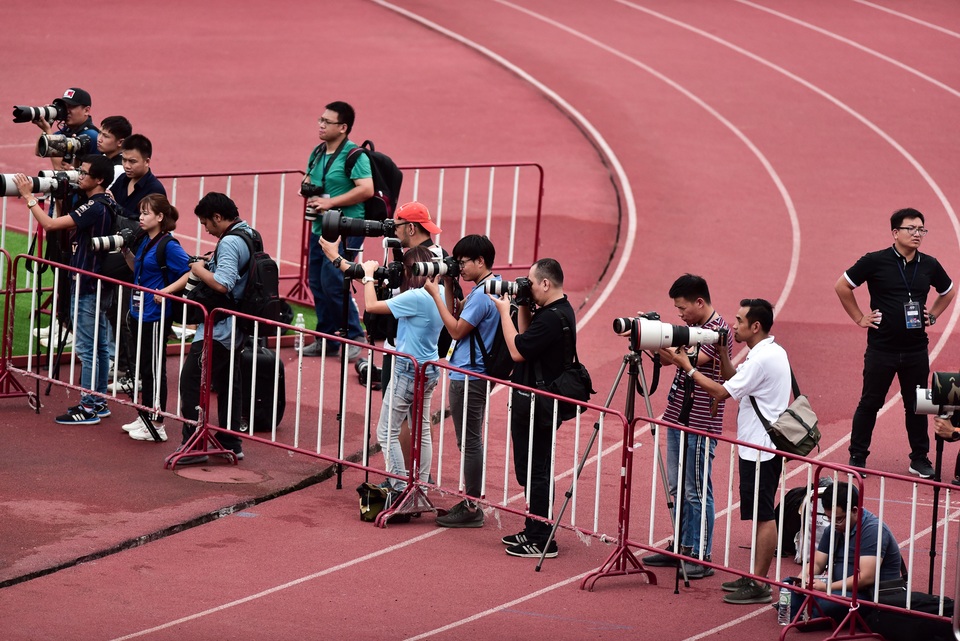 Những câu chuyện bi hài của phóng viên Việt Nam tác nghiệp trên đất Thái - 1 Những câu chuyện bi hài của phóng viên Việt Nam tác nghiệp trên đất Thái - 1