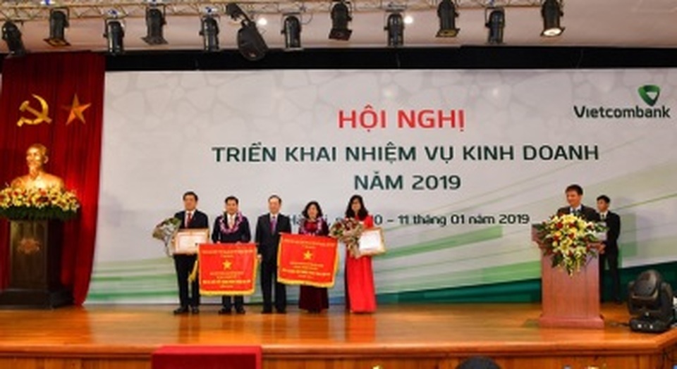 Vietcombank tổ chức Hội nghị Triển khai nhiệm vụ kinh doanh năm 2019 - 8 Vietcombank tổ chức Hội nghị Triển khai nhiệm vụ kinh doanh năm 2019 - 8