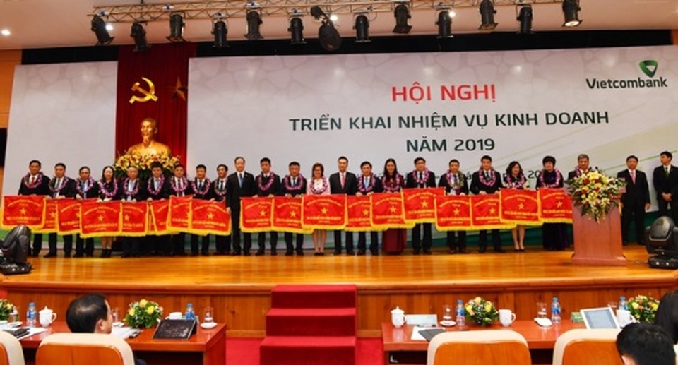 Vietcombank tổ chức Hội nghị Triển khai nhiệm vụ kinh doanh năm 2019 - 12 Vietcombank tổ chức Hội nghị Triển khai nhiệm vụ kinh doanh năm 2019 - 12