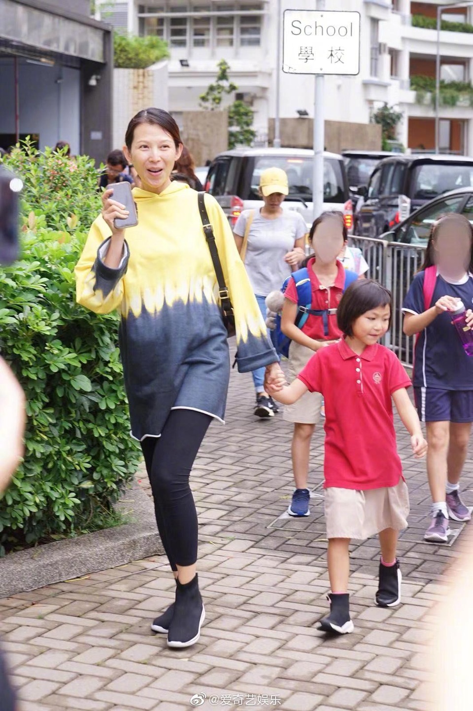 Mái ấm nhỏ hạnh phúc của hoa đán TVB Thái Thiếu Phân - 2 Mái ấm nhỏ hạnh phúc của hoa đán TVB Thái Thiếu Phân - 2