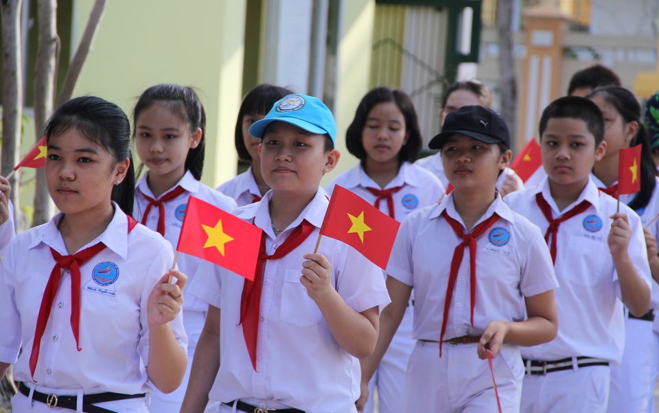 Học trò cả nước náo nức khai giảng năm học mới - 56 Học trò cả nước náo nức khai giảng năm học mới - 56