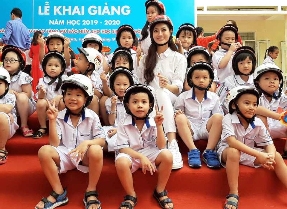“Giữ trọn ước mơ” cho gần 2 triệu học sinh lớp 1 - 9 “Giữ trọn ước mơ” cho gần 2 triệu học sinh lớp 1 - 9