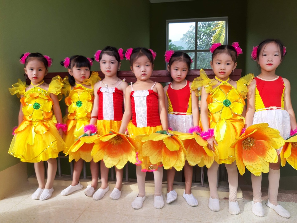 Không khí khai giảng khắp xứ Nghệ: Miền xuôi mưa, biên giới nắng ráo - 8 Không khí khai giảng khắp xứ Nghệ: Miền xuôi mưa, biên giới nắng ráo - 8