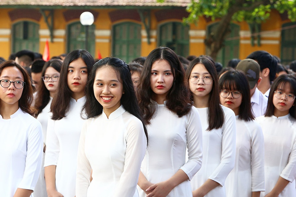 Trường THPT Chu Văn An công bố chứng nhận ID Trường thành viên Cambridge trong lễ khai giảng - 11 Trường THPT Chu Văn An công bố chứng nhận ID Trường thành viên Cambridge trong lễ khai giảng - 11