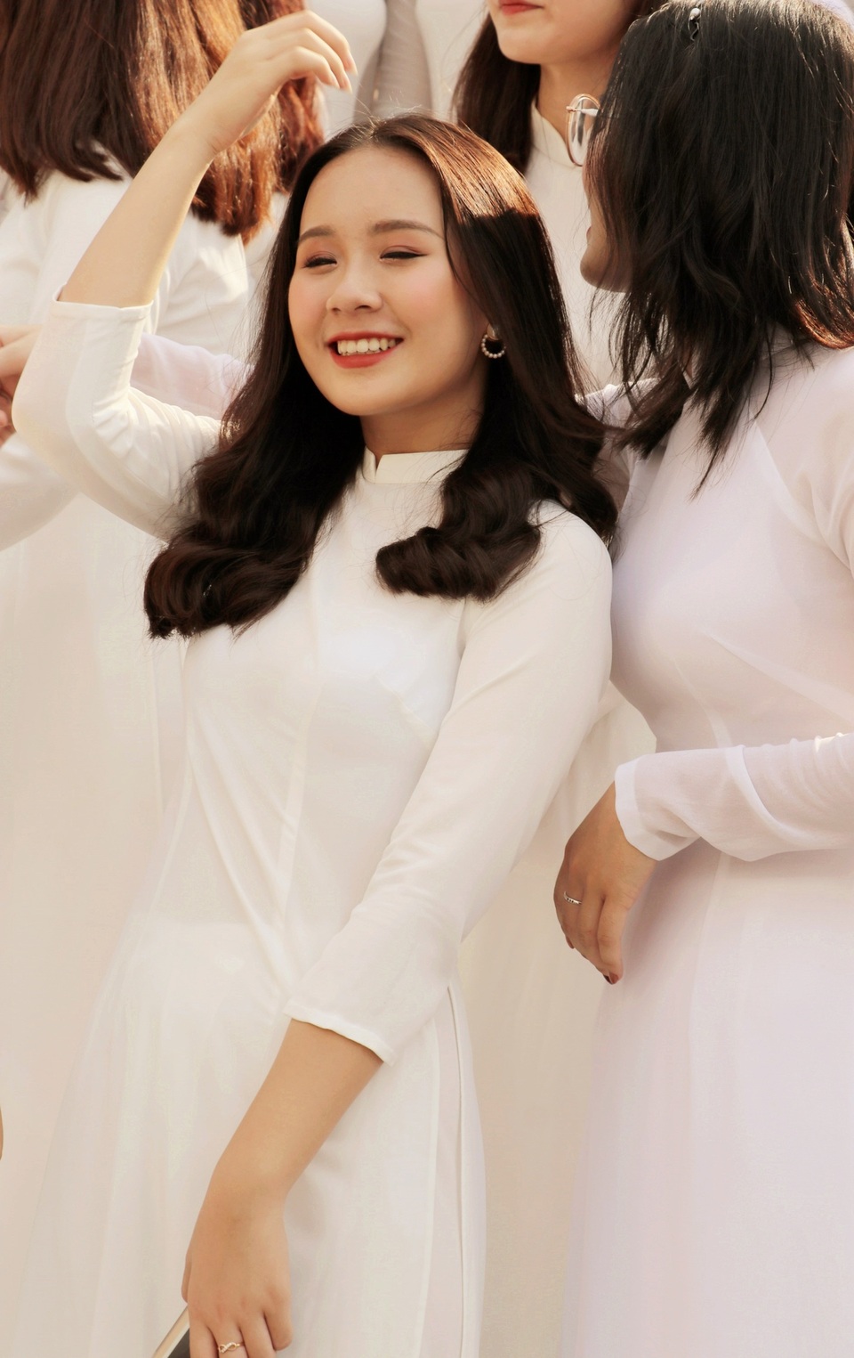 Nữ sinh Hà thành trong tà áo dài trắng gây thương nhớ ngày khai giảng - 18 Nữ sinh Hà thành trong tà áo dài trắng gây thương nhớ ngày khai giảng - 18