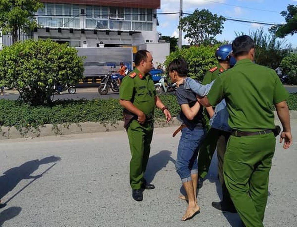 TP HCM: Nhóm nhân viên công ty bảo vệ và thu hồi nợ bị tấn công - 3 TP HCM: Nhóm nhân viên công ty bảo vệ và thu hồi nợ bị tấn công - 3