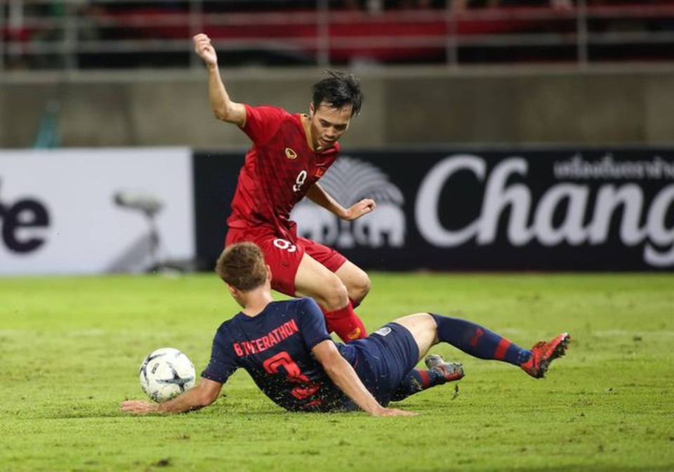 Thầy Park đã hóa giải đấu pháp của HLV Akira Nishino như thế nào? - 1