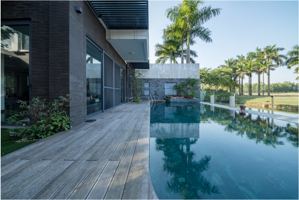 Cận cảnh khu biệt thự siêu sang tại Ciputra Hanoi - 4 Cận cảnh khu biệt thự siêu sang tại Ciputra Hanoi - 4