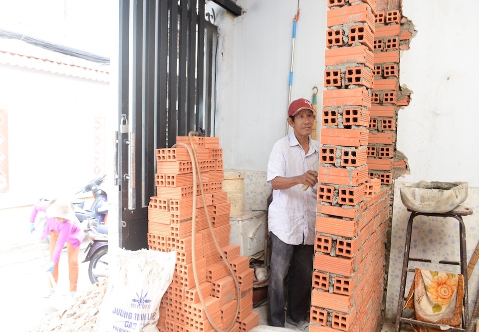 Hàng trăm hộ dân đồng loạt hiến đất vàng ở Sài Gòn để mở rộng hẻm - 4