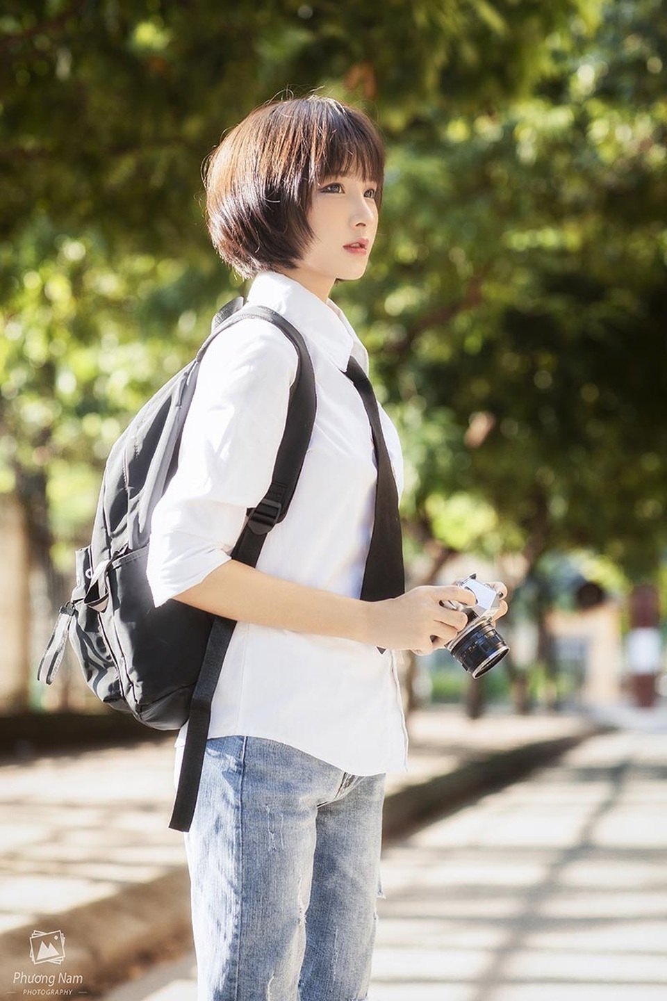 Mang phong cách tomboy, nữ sinh 17 tuổi vẫn đẹp tựa búp bê - 4 Mang phong cách tomboy, nữ sinh 17 tuổi vẫn đẹp tựa búp bê - 4