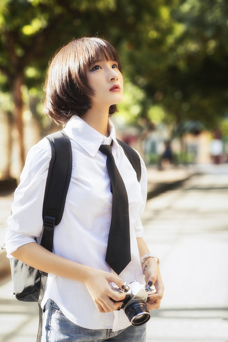 Mang phong cách tomboy, nữ sinh 17 tuổi vẫn đẹp tựa búp bê - 7 Mang phong cách tomboy, nữ sinh 17 tuổi vẫn đẹp tựa búp bê - 7