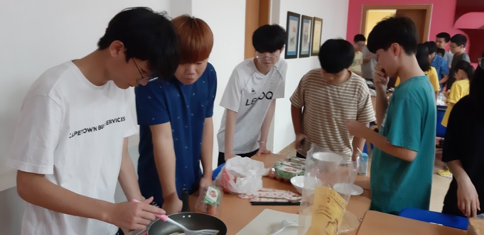 Lễ khai giảng tại trường nội trú theo mô hình quốc tế - 17 Lễ khai giảng tại trường nội trú theo mô hình quốc tế - 17