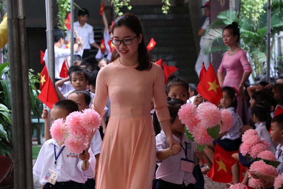Đủ kiểu ứng xử với... khai giảng - 1 Đủ kiểu ứng xử với... khai giảng - 1