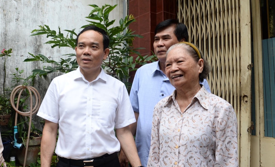 Hàng trăm hộ dân đồng loạt hiến đất vàng ở Sài Gòn để mở rộng hẻm - 2