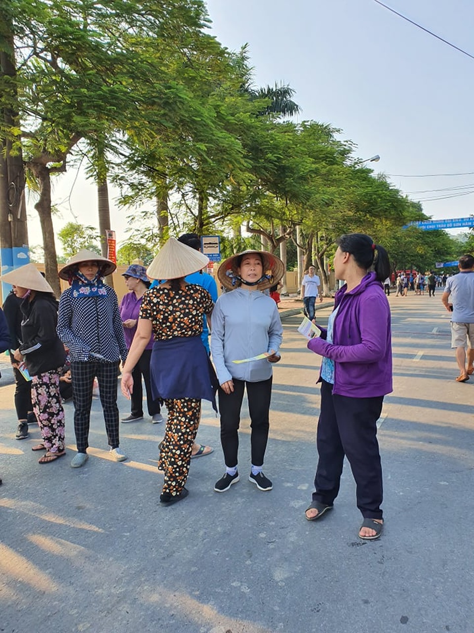 Biển người đổ về Lễ hội chọi trâu Đồ Sơn 2019 - 7 Biển người đổ về Lễ hội chọi trâu Đồ Sơn 2019 - 7
