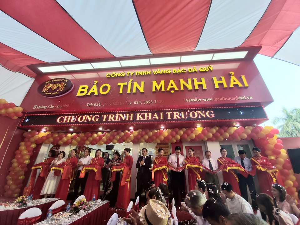 Bảo Tín Mạnh Hải khai trương cửa hàng vàng thứ 4 tại Hà Nội - 1 Bảo Tín Mạnh Hải khai trương cửa hàng vàng thứ 4 tại Hà Nội - 1