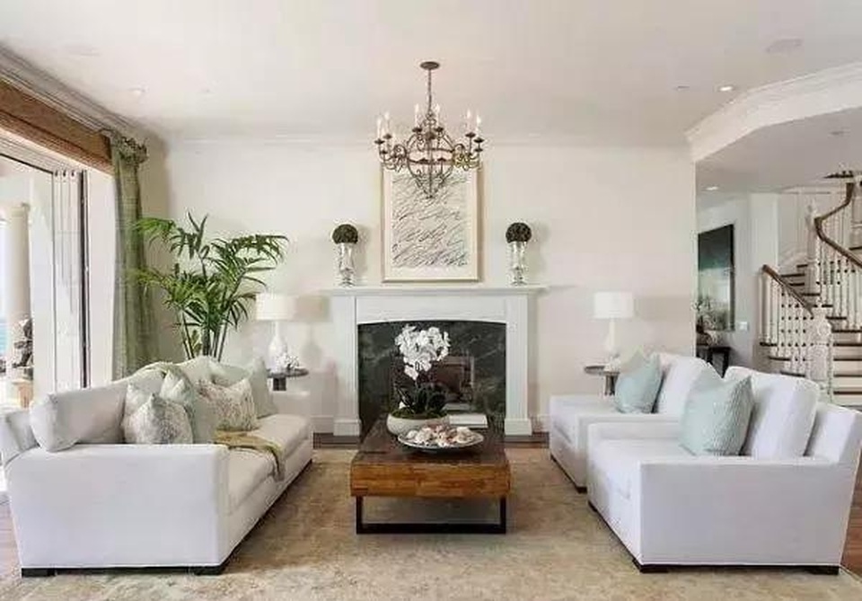 Bên trong biệt thự triệu đô của các siêu sao làng túc cầu - 3