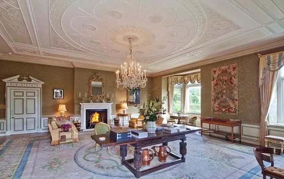 Bên trong biệt thự triệu đô của các siêu sao làng túc cầu - 13