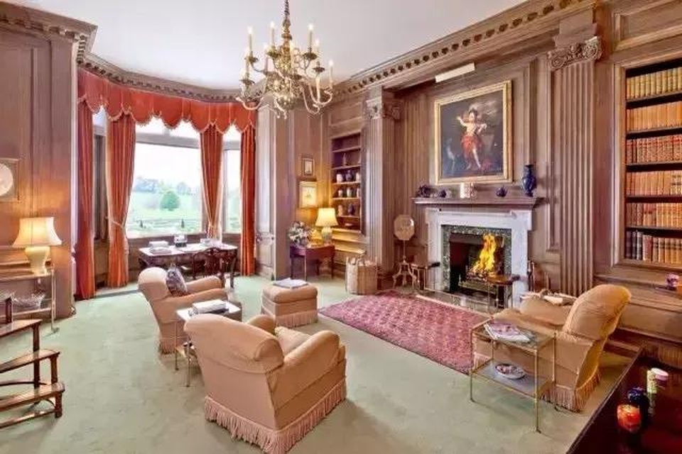 Bên trong biệt thự triệu đô của các siêu sao làng túc cầu - 14