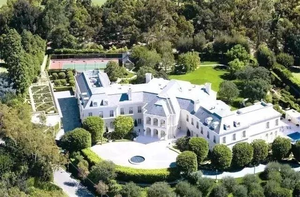 Bên trong biệt thự triệu đô của các siêu sao làng túc cầu - 15