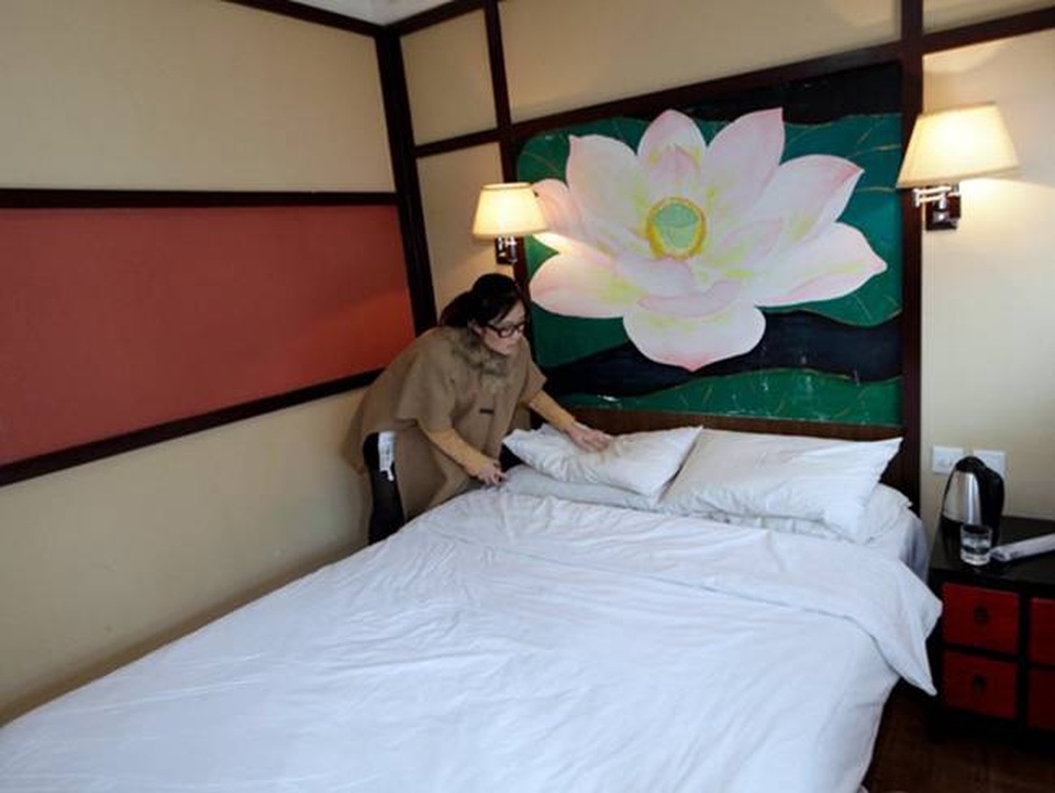 Cô gái xinh đẹp chuyên sống thử trong khách sạn... kiếm tiền - 6 Cô gái xinh đẹp chuyên sống thử trong khách sạn... kiếm tiền - 6