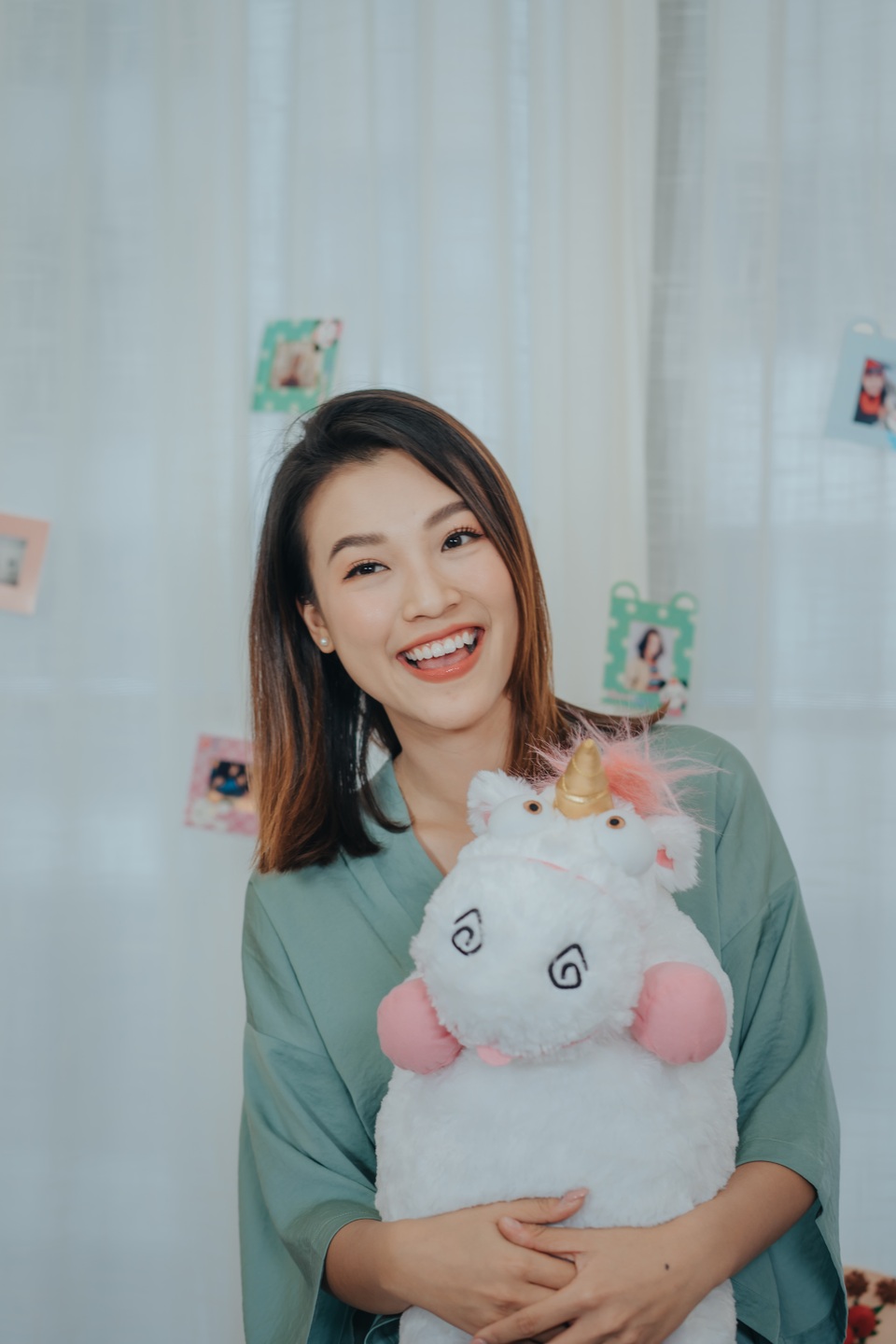 Á hậu Hoàng Oanh tiết lộ chuyện bị quỵt tiền lương đầu tiên trong đời - 3 Á hậu Hoàng Oanh tiết lộ chuyện bị quỵt tiền lương đầu tiên trong đời - 3