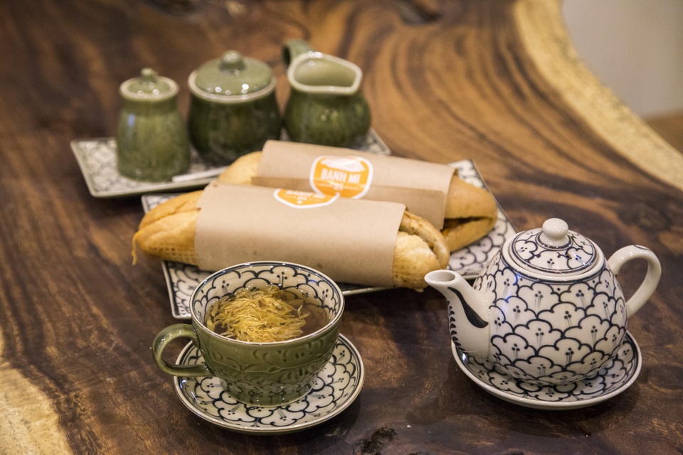 Thả hồn với một thoáng “Đông Dương” giữa lòng phố cổ Hà Nội - 18 Thả hồn với một thoáng “Đông Dương” giữa lòng phố cổ Hà Nội - 18