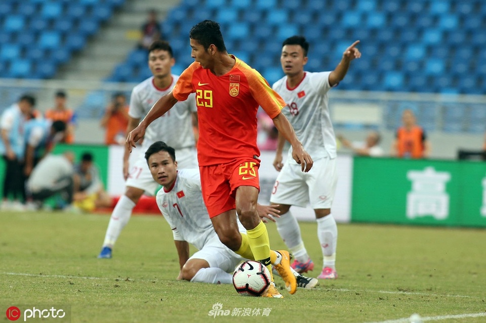 U22 Trung Quốc 0-2 U22 Việt Nam: Cú đúp của Tiến Linh - 2 U22 Trung Quốc 0-2 U22 Việt Nam: Cú đúp của Tiến Linh - 2