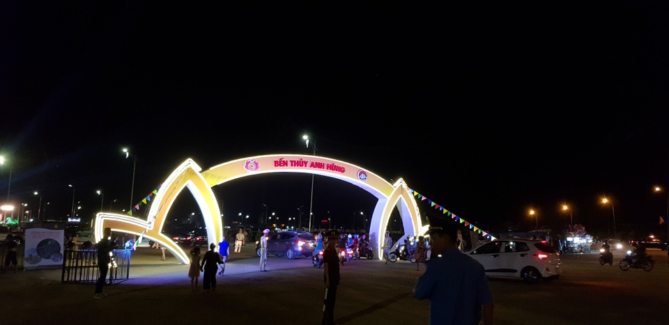 Ấn tượng chương trình nghệ thuật đặc biệt “Bến Thủy anh hùng” - 1 Ấn tượng chương trình nghệ thuật đặc biệt “Bến Thủy anh hùng” - 1